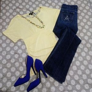 ❤️ SOLD ❤️Yellow Ruched Top